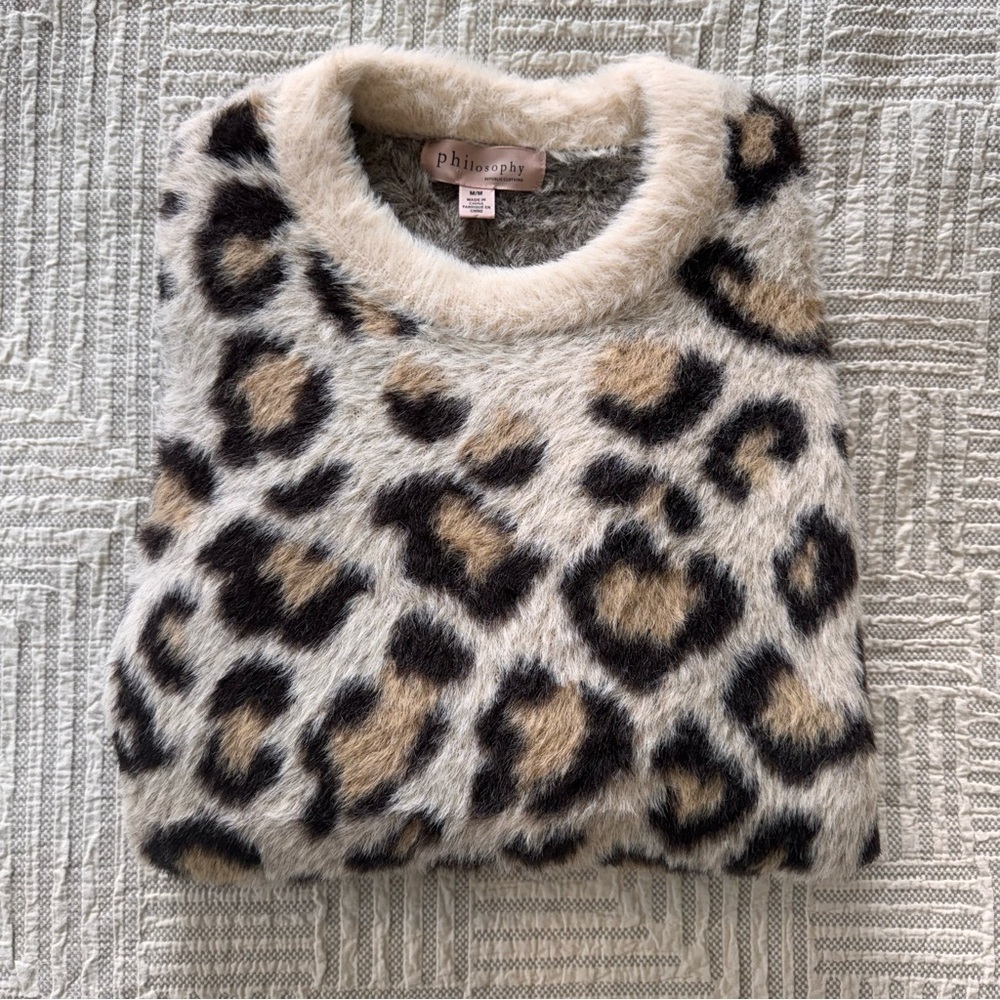 Philosophy Leopard Print Fuzzy Sweater 🐆🤎 - Picture 7 of 7